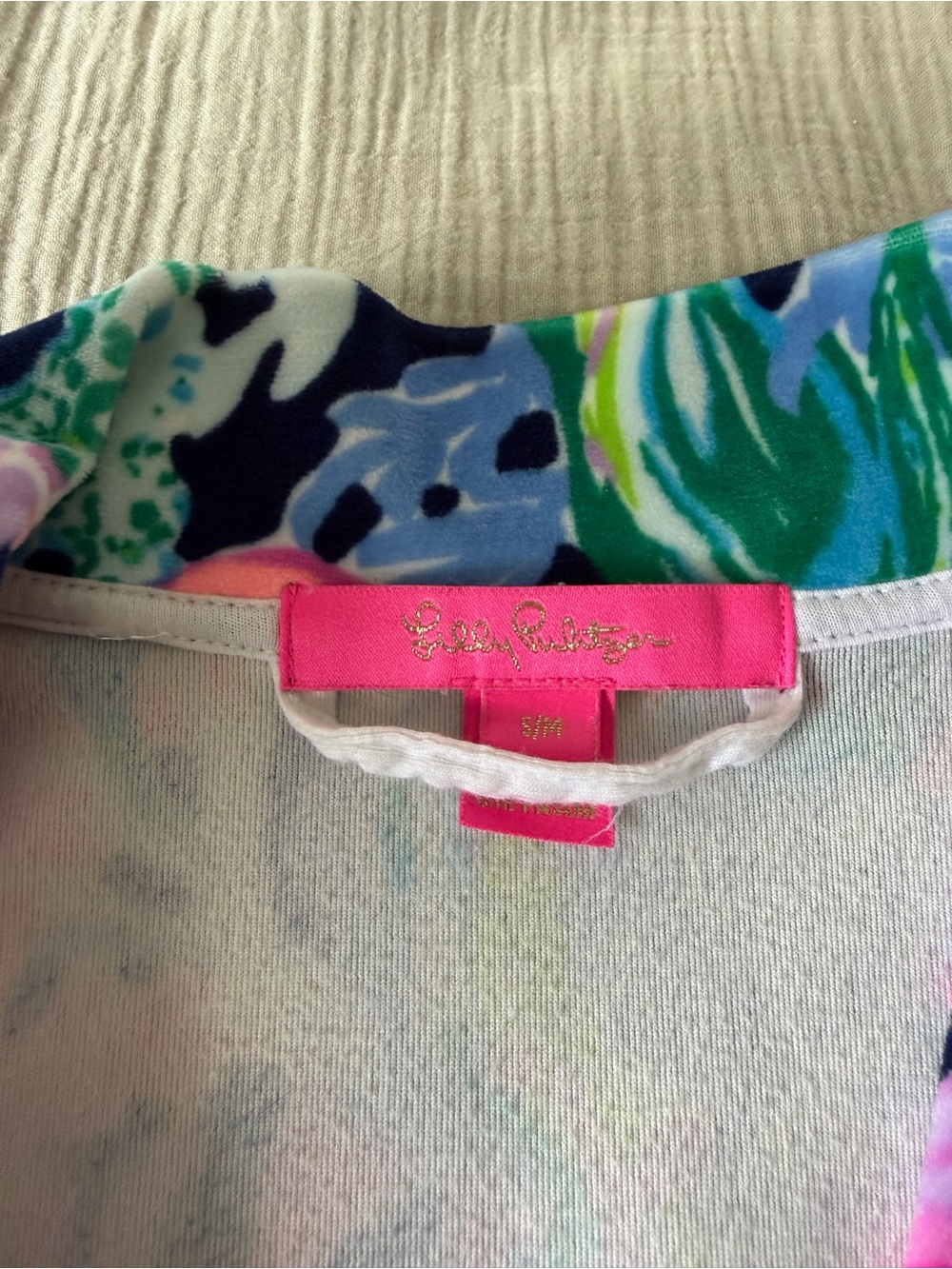 Lilly Pulitzer Bright Floral Robe - Picture 3 of 4